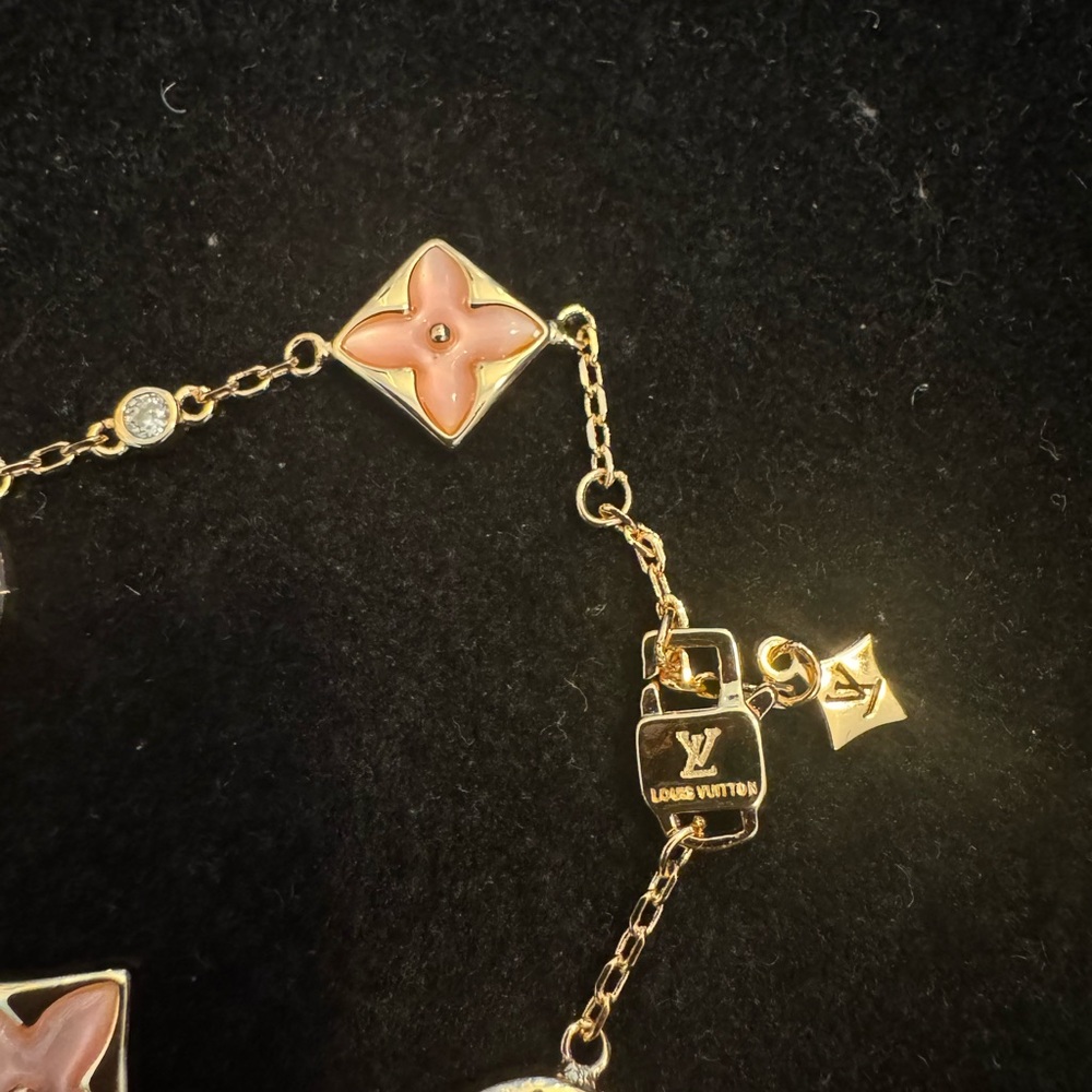 Louis Vuitton Gold and Pink Monogram AU750 Bracelet - Picture 2 of 6